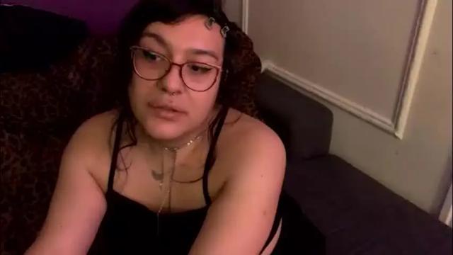 Image 10 of rattlesnakebitch Stream on Chaturbate on 2 months ago