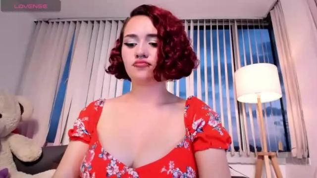 Image 10 of raven__white Stream on Chaturbate on 14 months ago