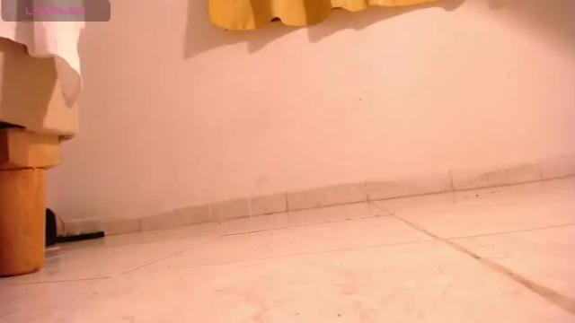 Image 10 of raven_foxter1 Stream on Chaturbate on 12 months ago