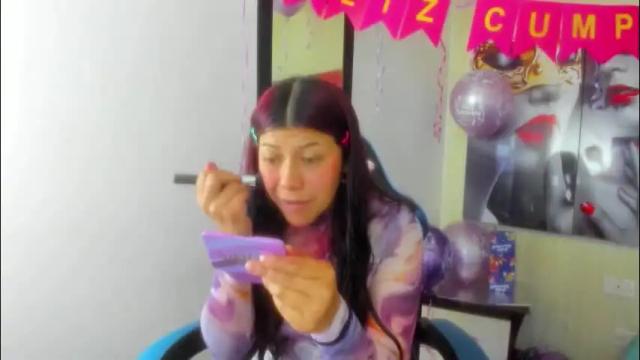 Image 3 of raven_rouge Stream on Chaturbate on 24 days ago