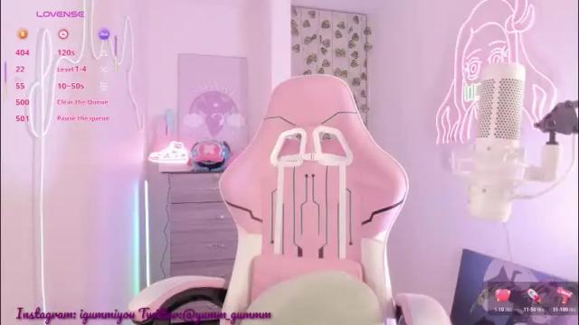 Image 10 of raven_sakura Stream on Chaturbate on 3 months ago