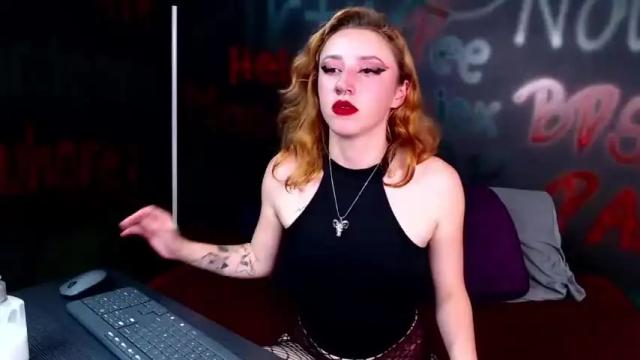 Image 3 of raven_shadoww Stream on Chaturbate on 9 months ago