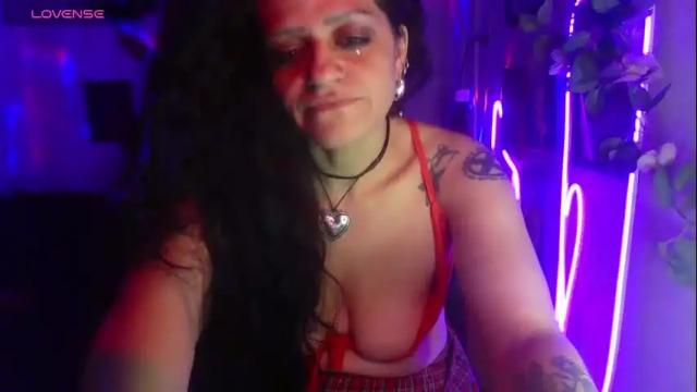 Image 3 of ravenandsin Stream on Chaturbate on 1 month ago