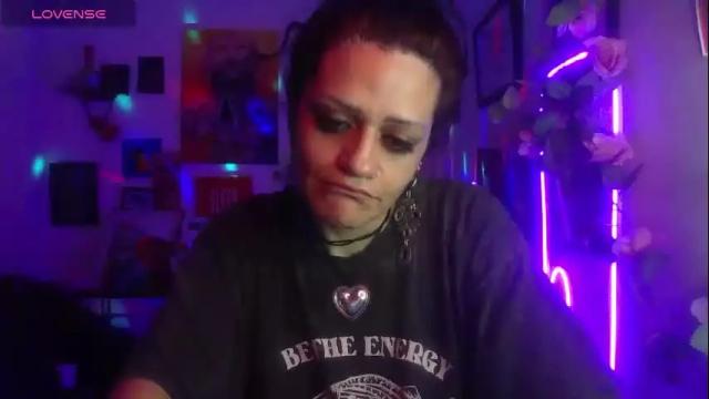 Image 7 of ravenandsin Stream on Chaturbate on 1 month ago