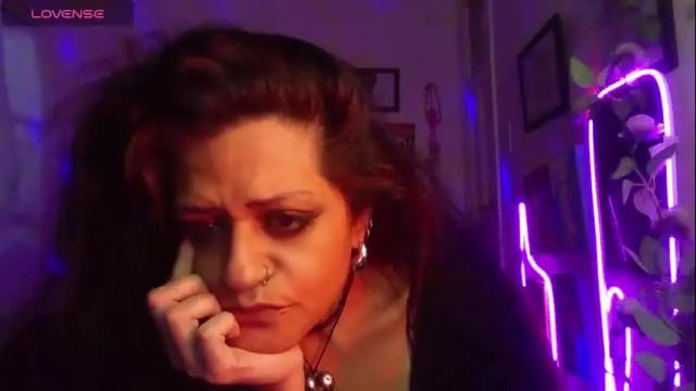 Image 7 of ravenandsin Stream on Chaturbate on 29 days ago