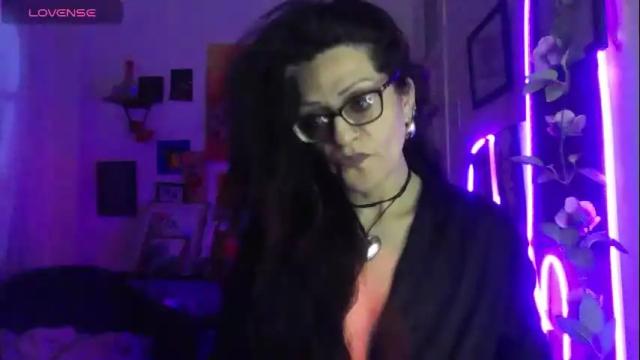 Image 4 of ravenandsin Stream on Chaturbate on 18 days ago
