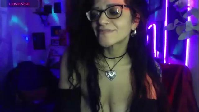 Image 7 of ravenandsin Stream on Chaturbate on 15 days ago