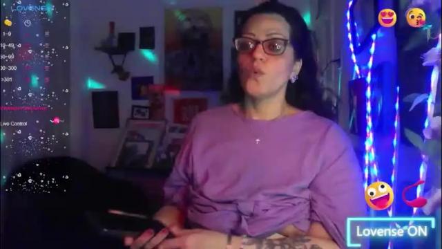 Image 2 of ravenandsin Stream on Chaturbate on 1 month ago