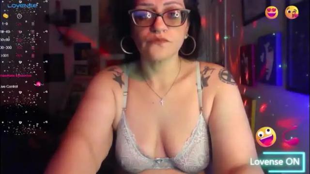 Image 7 of ravenandsin Stream on Chaturbate on 1 month ago