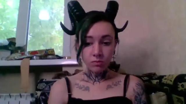 Image 2 of ravenfromthehell Stream on Chaturbate on 18 months ago