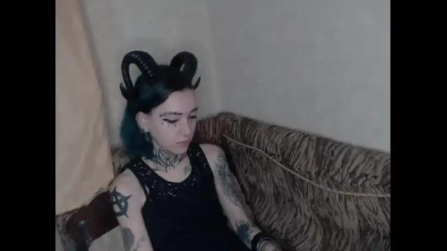 Image 12 of ravenfromthehell Stream on Chaturbate on 17 months ago