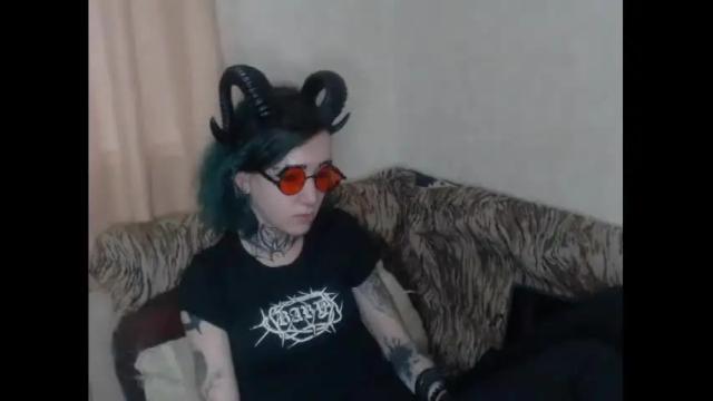 Image 10 of ravenfromthehell Stream on Chaturbate on 17 months ago