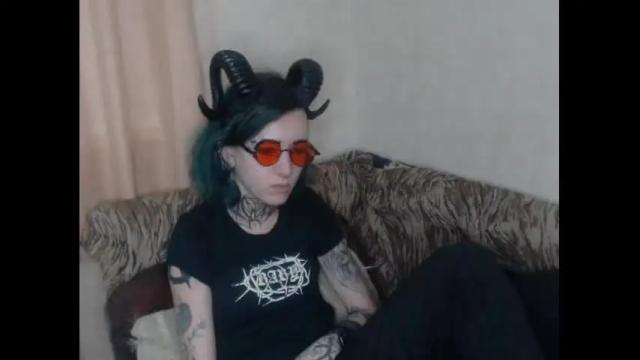 Image 11 of ravenfromthehell Stream on Chaturbate on 17 months ago