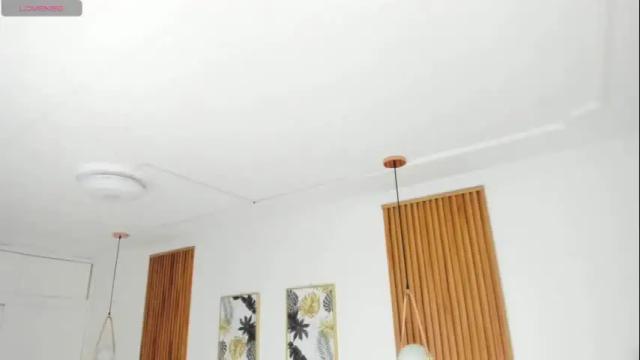 Image 3 of ravenlee_ Stream on Chaturbate on 1 month ago