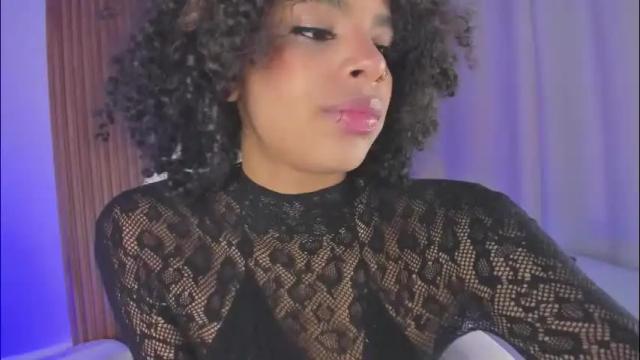 Image 12 of ravenlee_ Stream on Chaturbate on 3 months ago