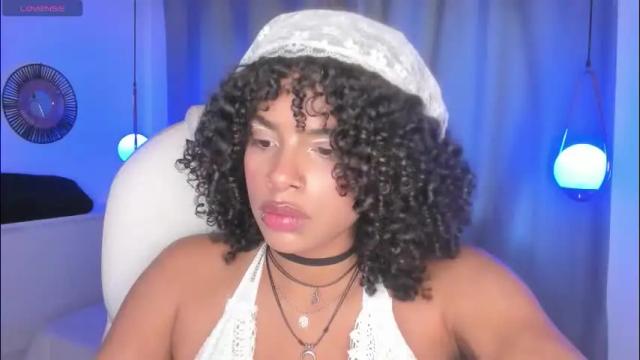 Image 10 of ravenlee_ Stream on Chaturbate on 2 months ago