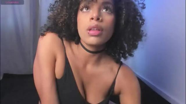 Image 3 of ravenlee_ Stream on Chaturbate on 2 months ago