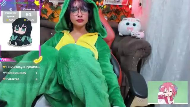 Image 4 of ravenn_20 Stream on Chaturbate on 3 months ago