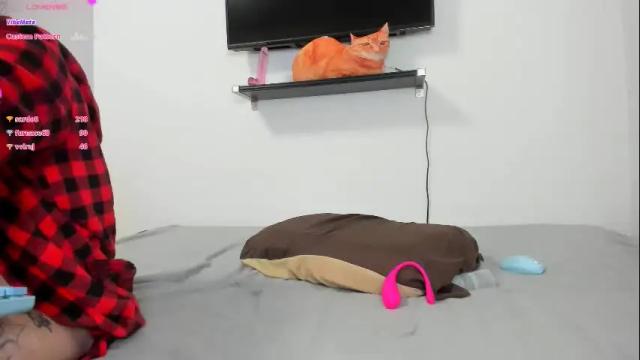 Image 8 of ravenoousbiter Stream on Chaturbate on 1 month ago