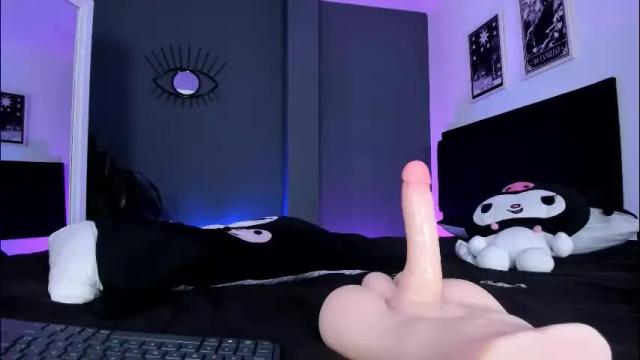 Image 12 of ravenwitch_ Stream on Chaturbate on 1 month ago