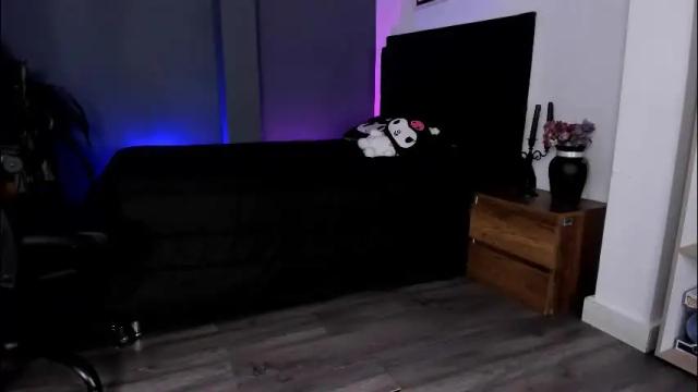 Image 11 of ravenwitch_ Stream on Chaturbate on 1 month ago