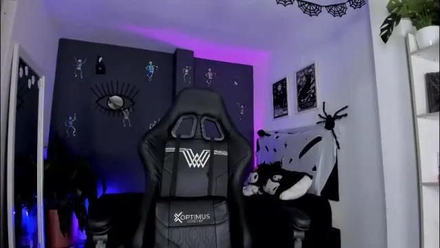 Image 10 of ravenwitch_ Stream on Chaturbate on 8 hours ago