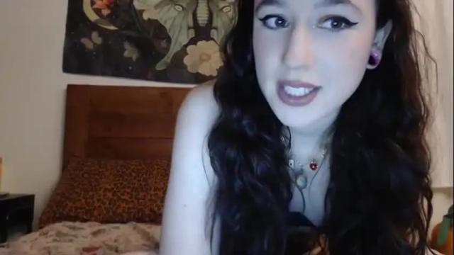 Image 8 of ravenxx99 Stream on Chaturbate on 1 month ago