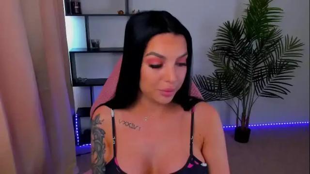 Image 2 of ravewithme9 Stream on Chaturbate on 4 days ago
