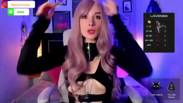 Image 2 of ravshana_kurkova Stream on Chaturbate on 12 months ago