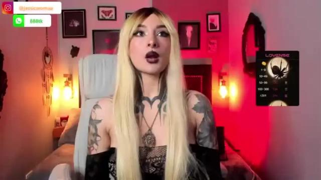 Image 2 of ravshana_kurkova Stream on Chaturbate on 12 months ago