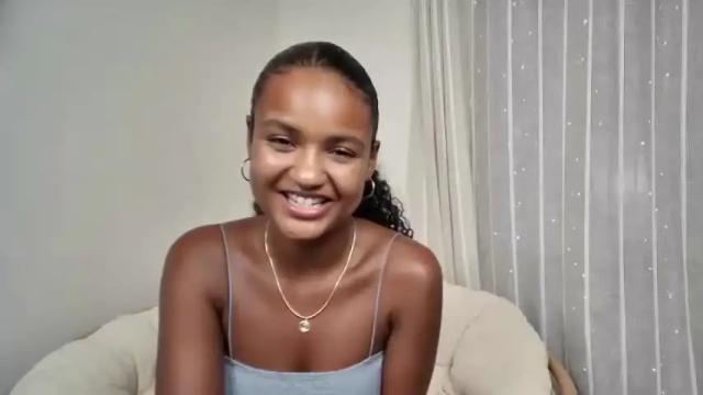 Image 11 of ravynrichards Stream on Chaturbate on 20 months ago
