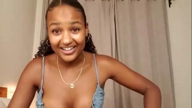 Image 8 of ravynrichards Stream on Chaturbate on 20 months ago