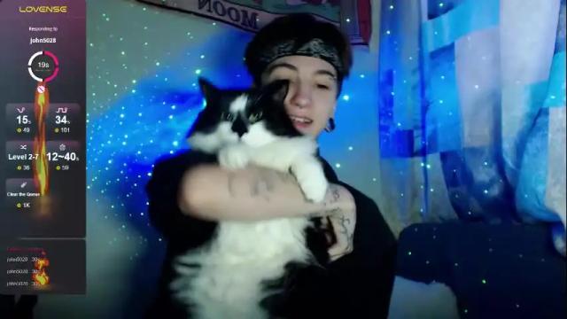 Image 8 of ray__taylor Stream on Chaturbate on 4 months ago