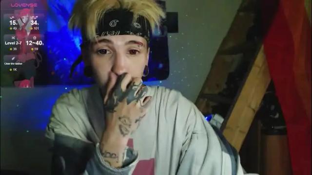 Image 4 of ray__taylor Stream on Chaturbate on 2 months ago