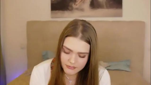 Image 4 of ray_arissa Stream on Chaturbate on 2 days ago