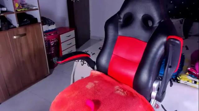 Image 7 of ray_long222 Stream on Chaturbate on 2 months ago