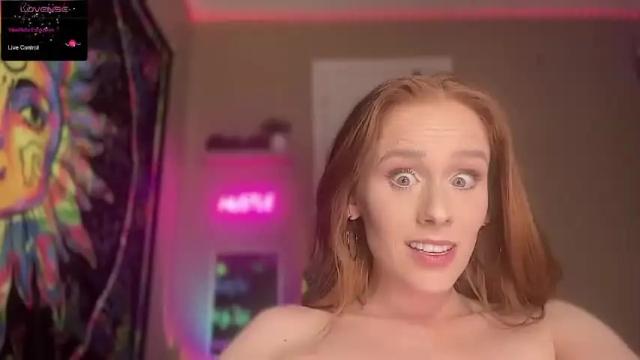 Thumbnail 2, rayofsunshine_21's Stream at Chaturbate, 12 months ago