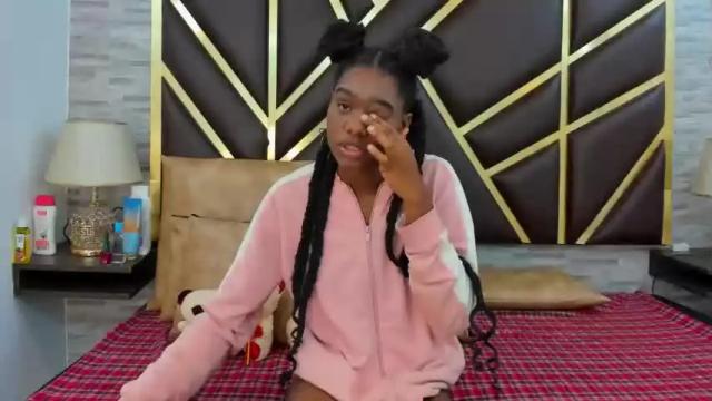 Image 12 of rayshellmartin Stream on Chaturbate on 19 months ago