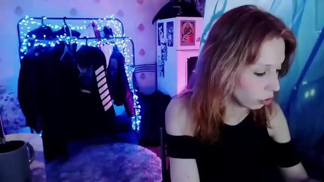 Image 3 of raziel_haze Stream on Chaturbate on 14 months ago