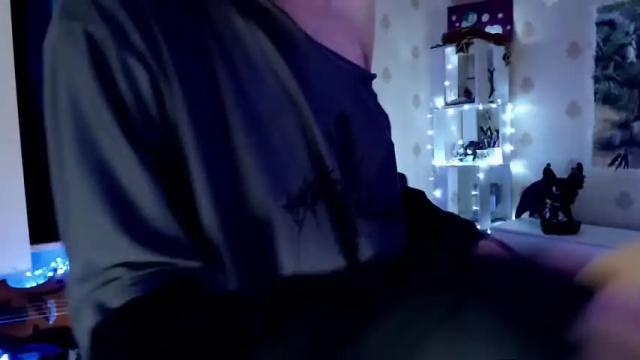 Image 8 of raziel_haze Stream on Chaturbate on 13 months ago