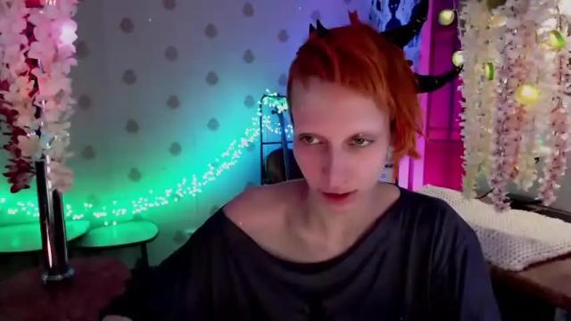 Image 3 of raziel_haze Stream on Chaturbate on 13 months ago
