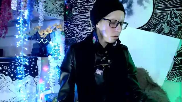 Image 10 of raziel_haze Stream on Chaturbate on 1 month ago