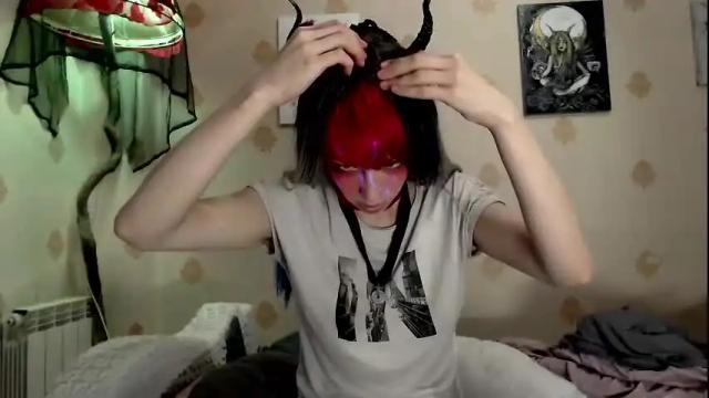 Image 3 of raziel_haze Stream on Chaturbate on 17 days ago