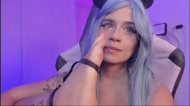 Image 10 of rea_winry Stream on Chaturbate on 3 months ago