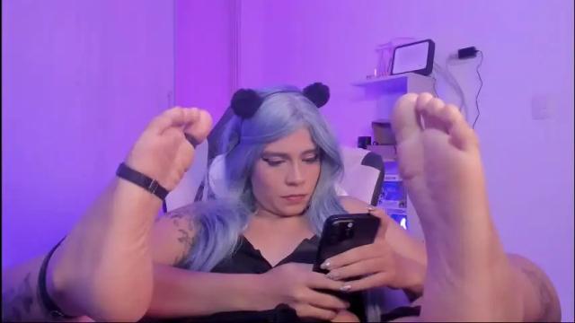 Image 6 of rea_winry Stream on Chaturbate on 3 months ago