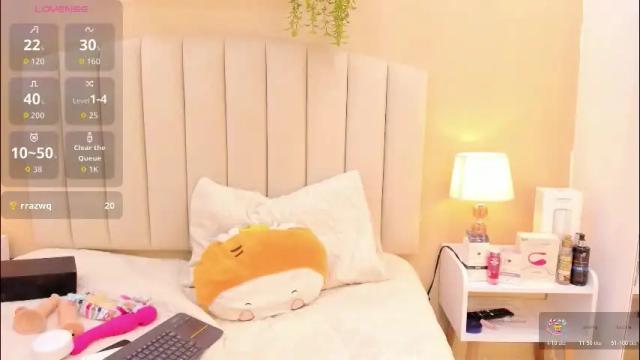 Image 4 of realbadbxtch Stream on Chaturbate on 11 days ago