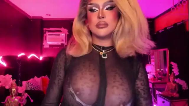Image 3 of realcumexploder Stream on Chaturbate on 3 months ago