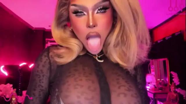 Image 2 of realcumexploder Stream on Chaturbate on 3 months ago