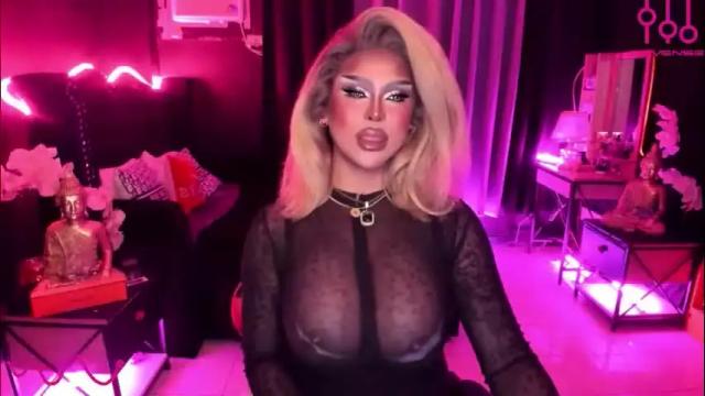Image 2 of realcumexploder Stream on Chaturbate on 2 months ago