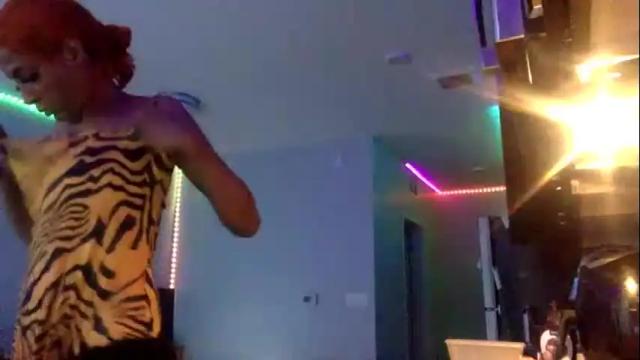 Image 12 of realdrewreynolds Stream on Chaturbate on 1 month ago